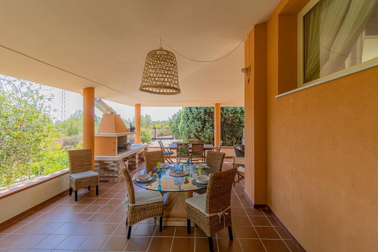 Villa Caterina La Maddalena  Luaran gambar