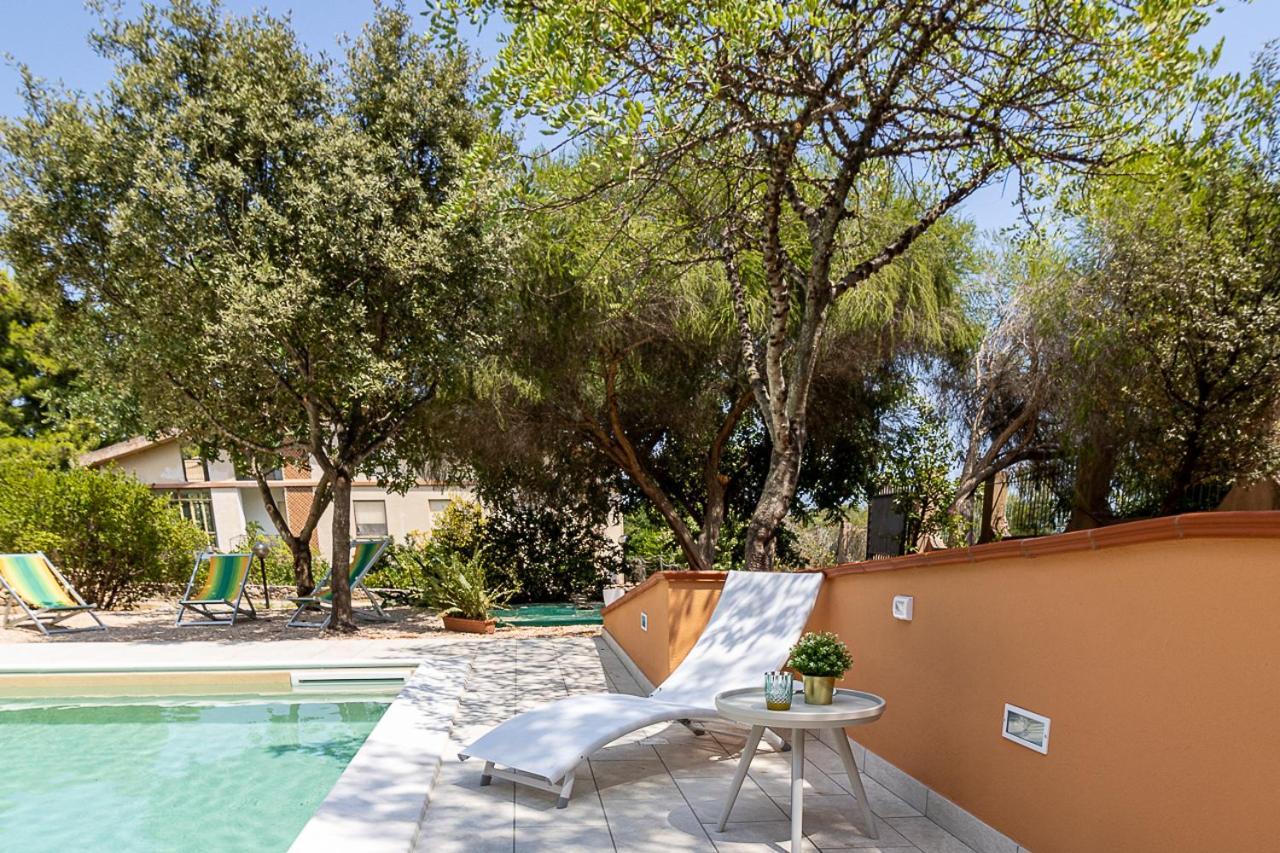 Villa Caterina La Maddalena  Luaran gambar